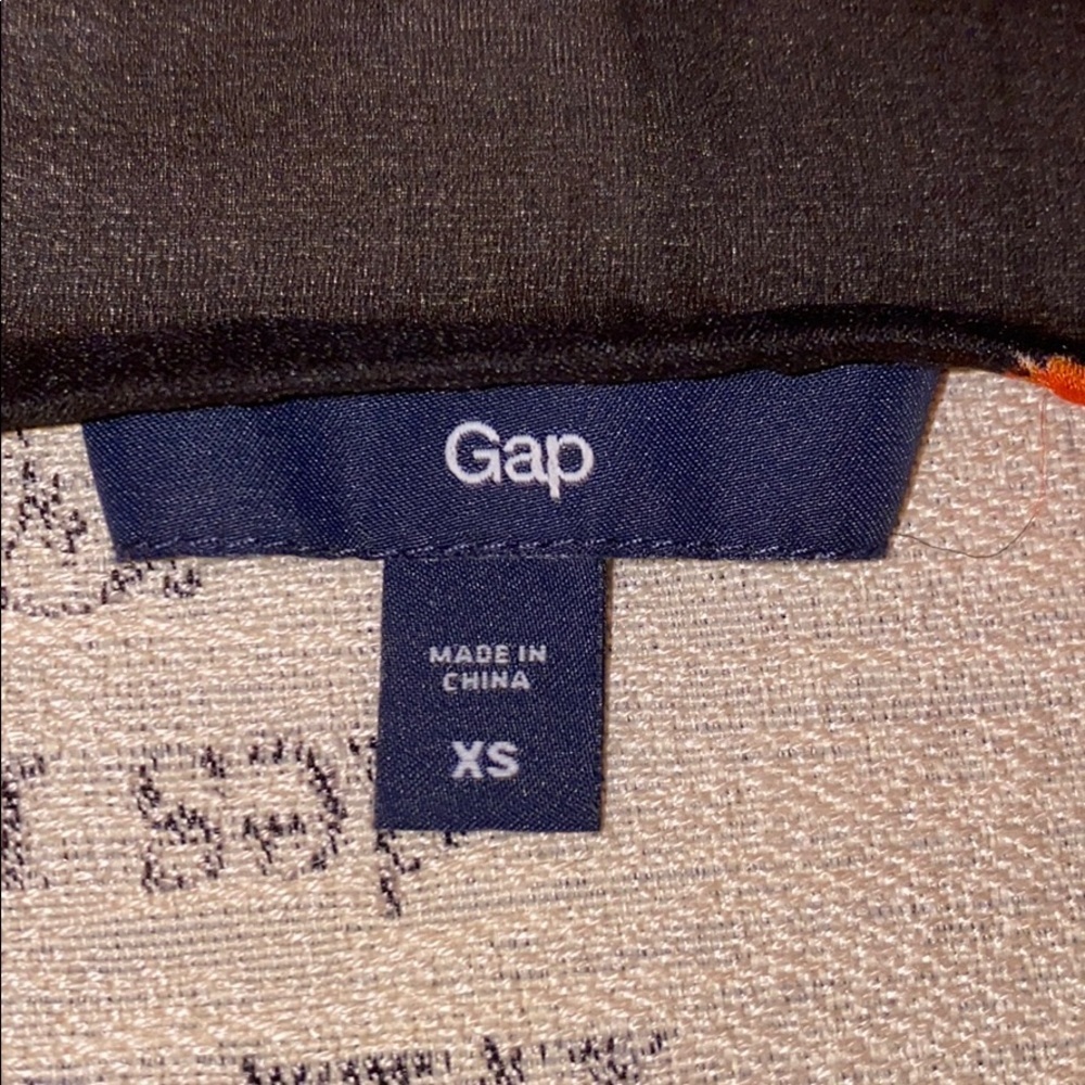 GAP black floral camisole blouse gathered waist XS - Picture 4 of 5